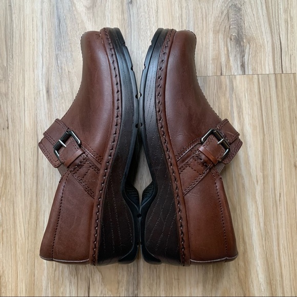 KLOGS Brown Leather Clogs Closed Back Shoes Buckle Detail Women's Size 10 - Picture 3 of 11